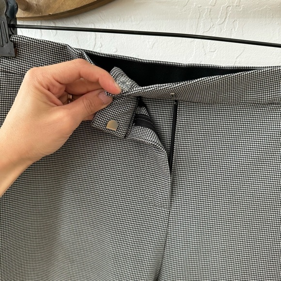 Joie Black White Gingham Elastic Waist Crop Stretch Pull On Business Casual Pant - Picture 9 of 13